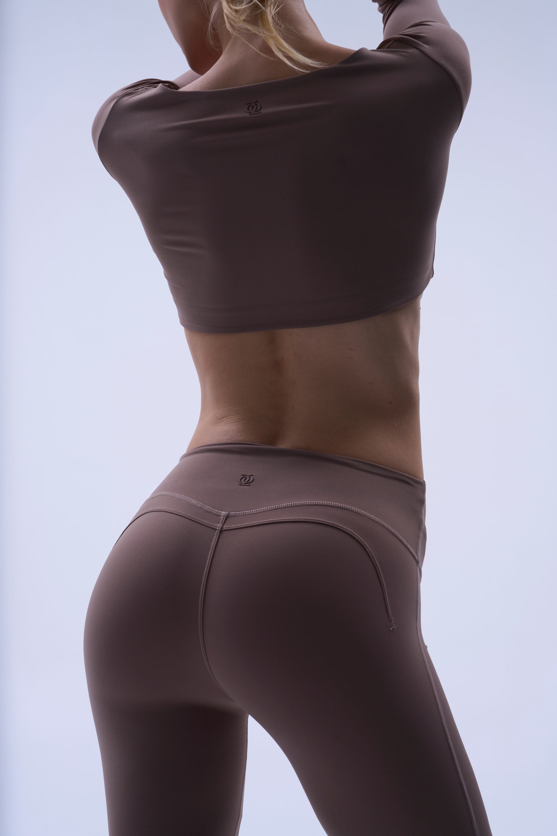 Second Skin Studio High-Waisted Bootcut Legging Mushroom